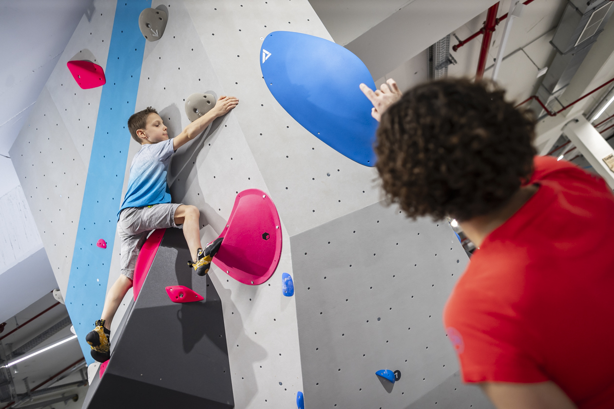 Bouldern für Groß und Klein mitten in Hamburg - Deine Boulderhalle direkt am Berliner Tor