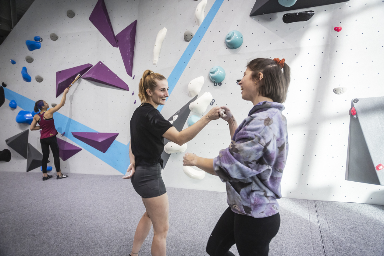 Stärke Dein Team in der Boulderwelt Hamburg!